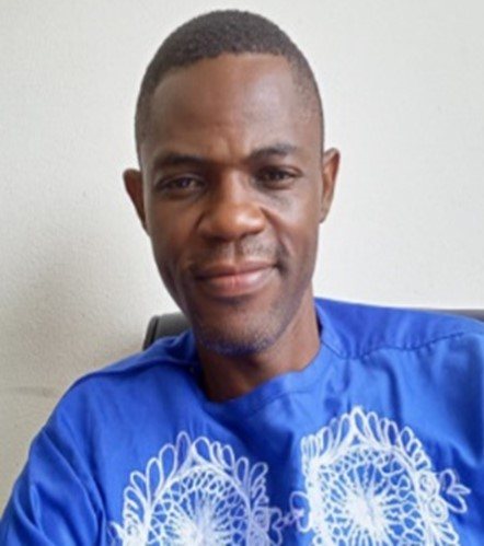 Portrait de Dr Odi Enyegue Timothée Thierry, responsable du département GH
